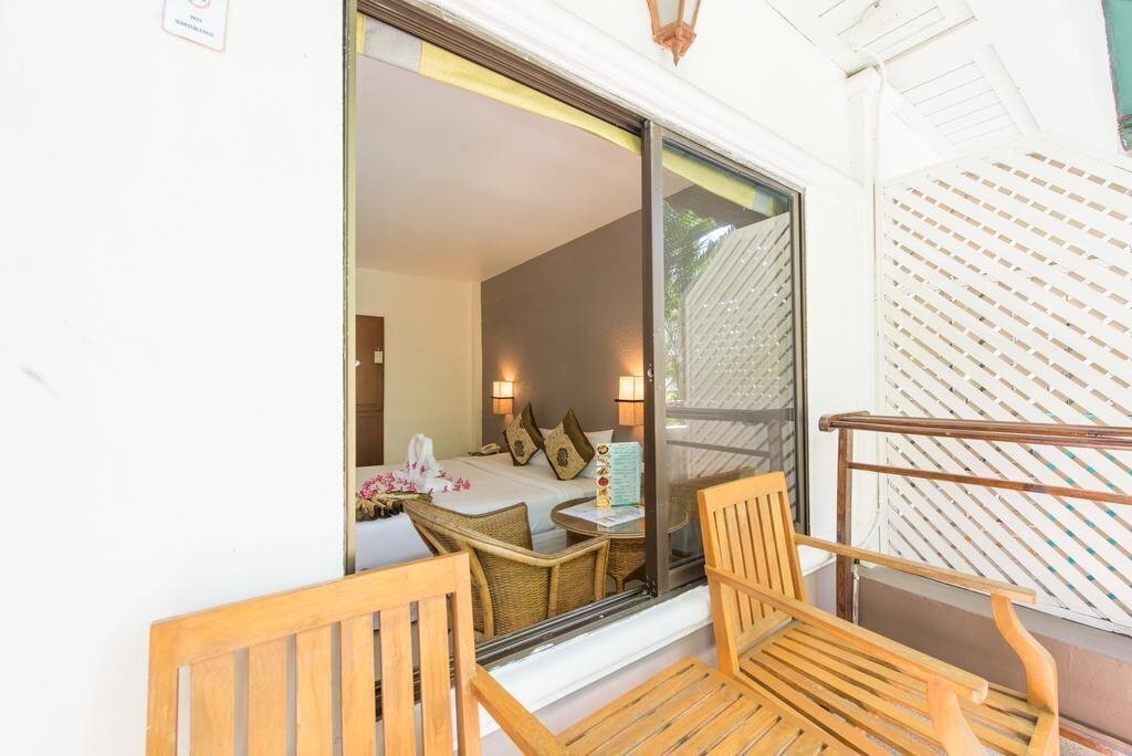 Апартаменти The Viridian Resort Patong 3*