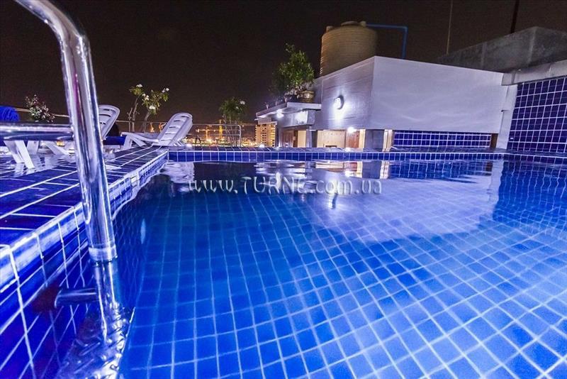 Територія Patong Holiday 3*