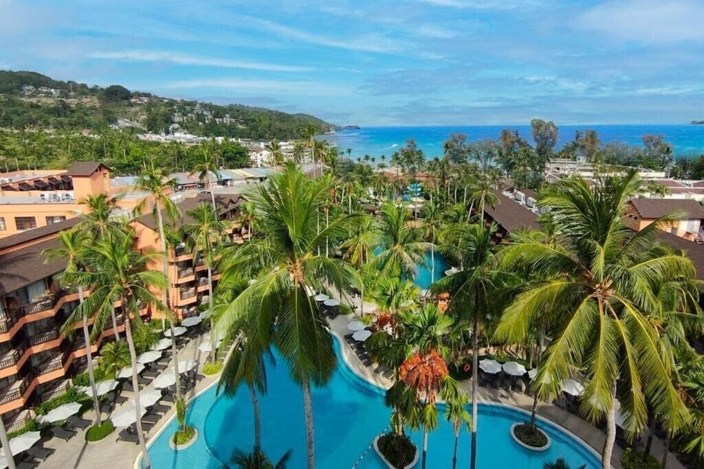Изображение Courtyard by Marriott Phuket, Patong Beach Resort 4*