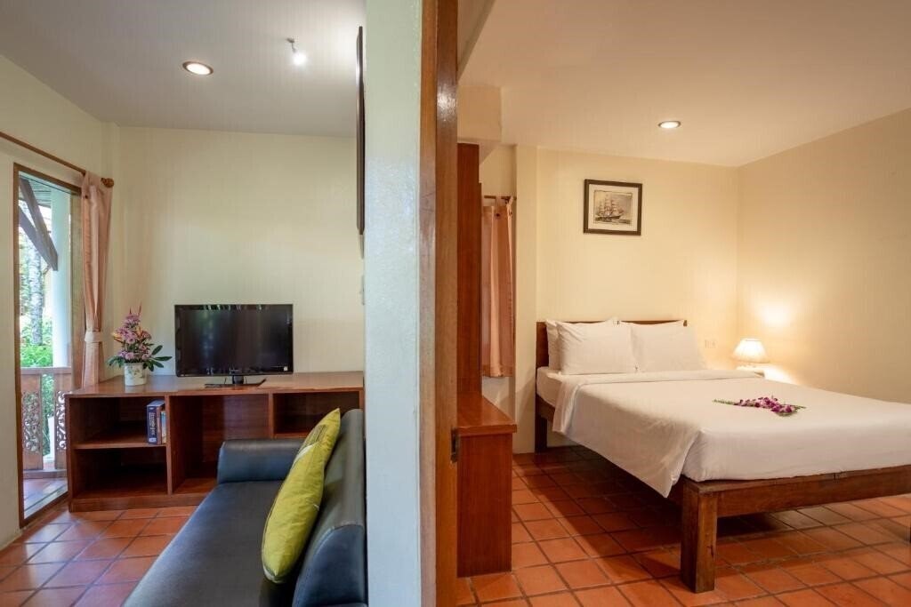 Вид Bangtao Village Resort 3*