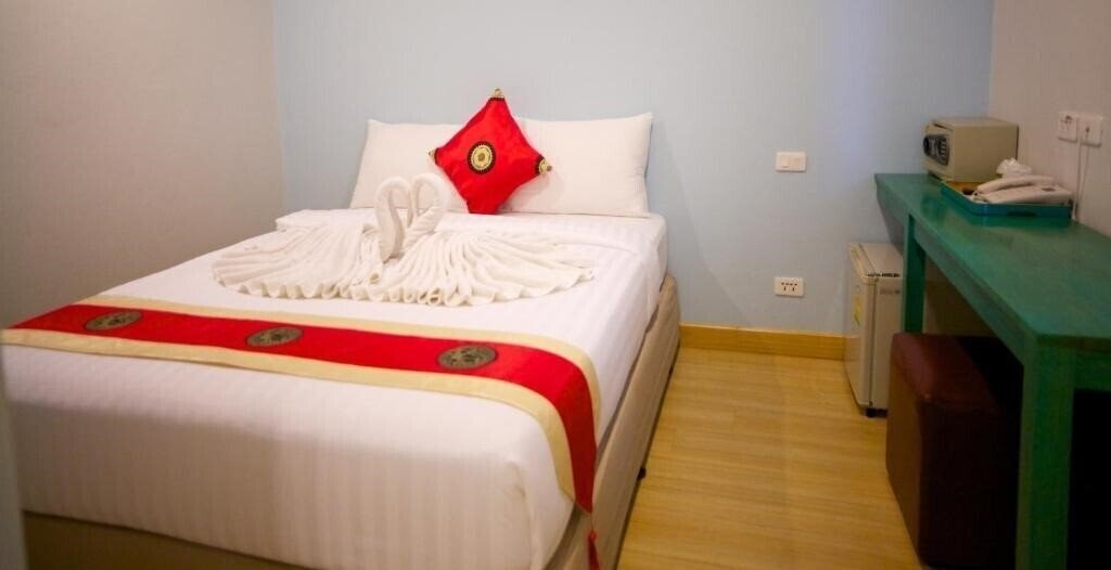 Панорама Nantra Chaweng Beach 2*