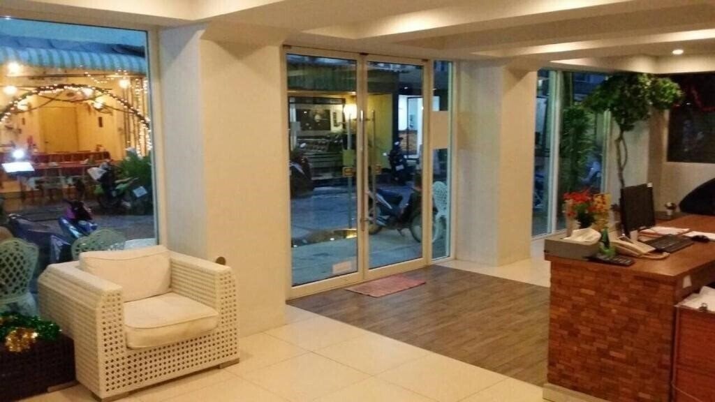 Фото Nantra Chaweng Beach 2*