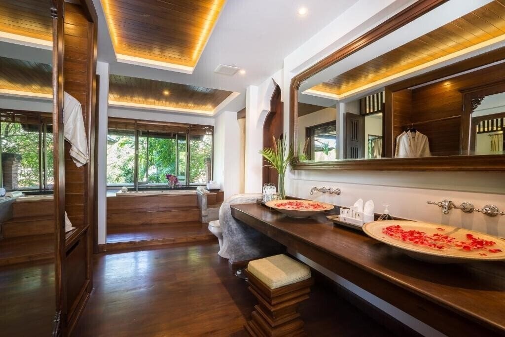 Фотография Royal Muang Samui Villas & Suites 5*