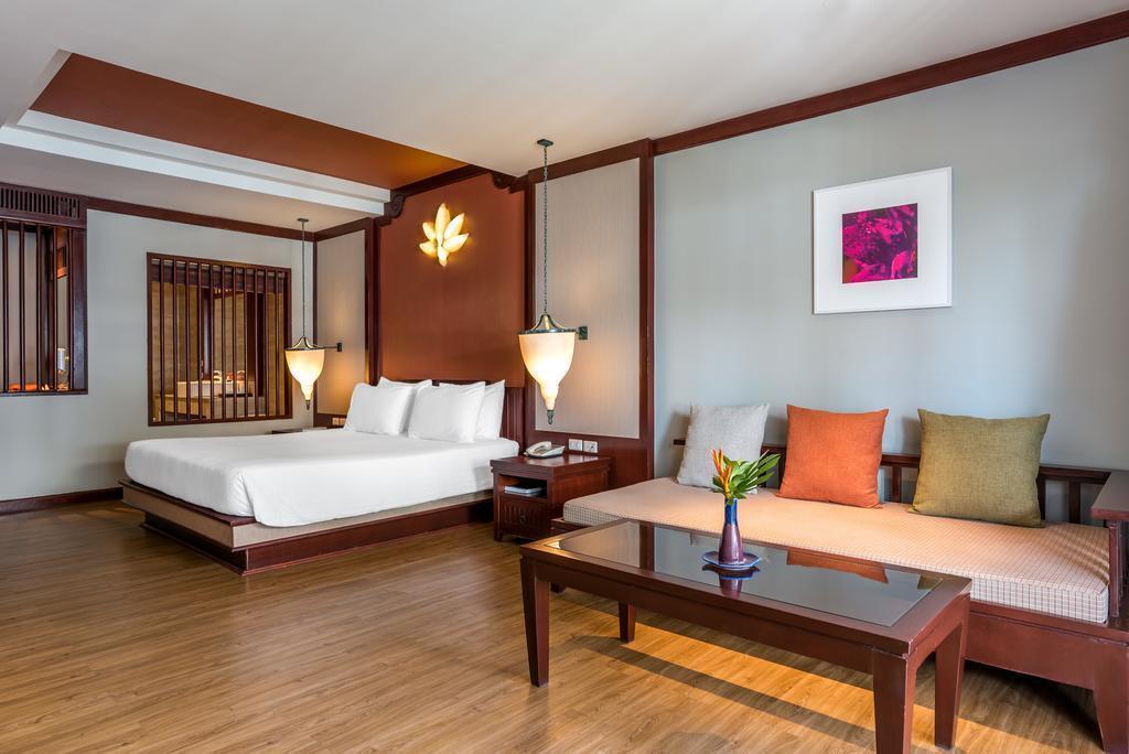 Панорама Novotel Samui Resort Chaweng Beach Kandaburi 4*