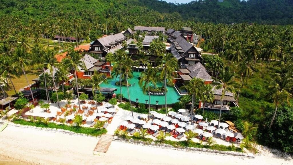 Территория Mai Samui Beach Resort & SPA 4*