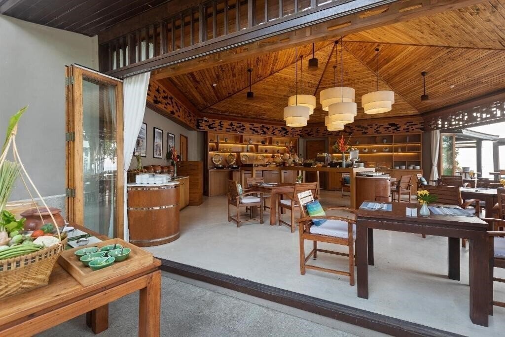 Картинка Outrigger Koh Samui Resort & Spa (ex. Destination Beach Resort & Spa) 5*