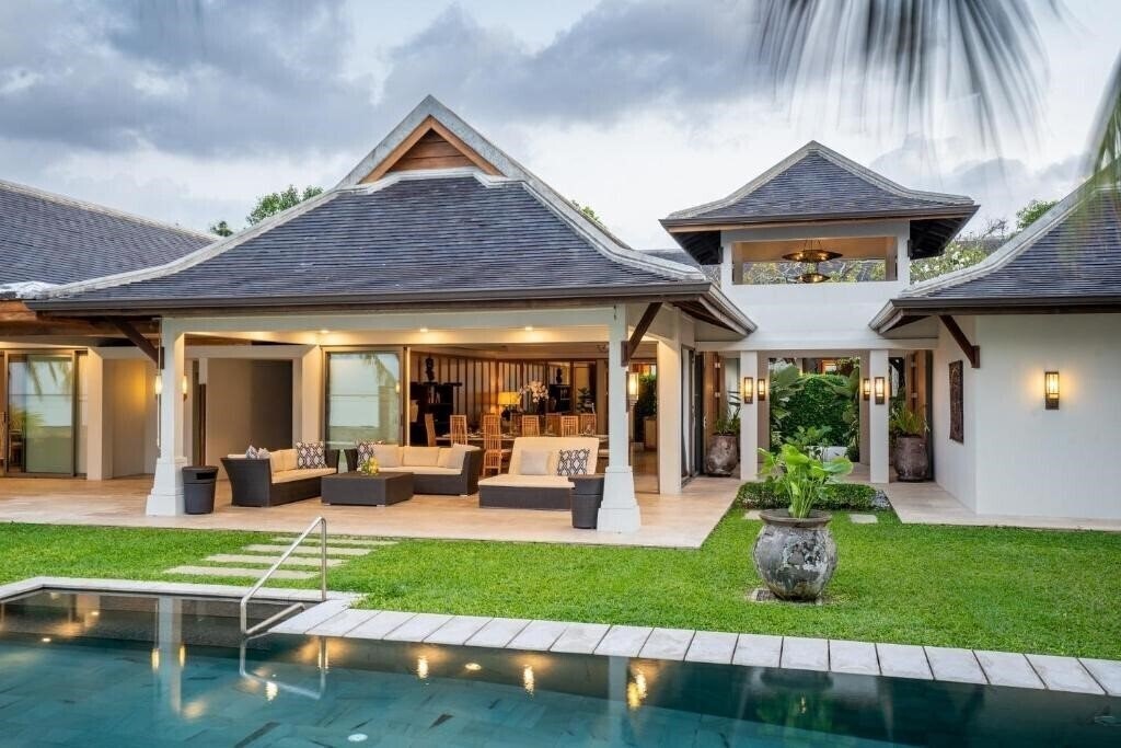 Картинка Miskawaan Luxury Beachfront Villas 5*