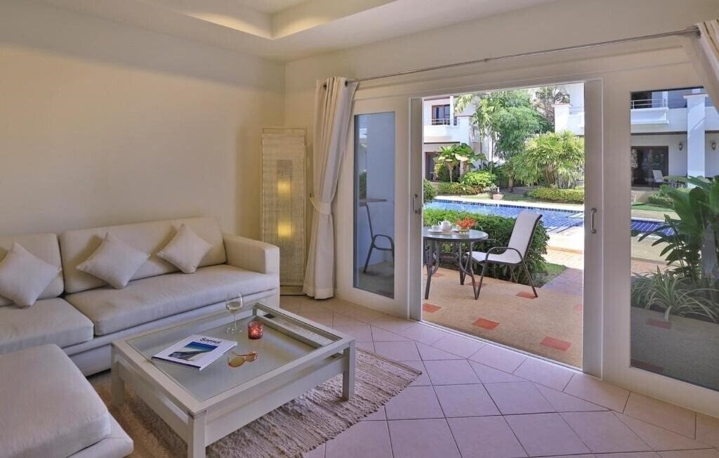 Апартаменти The Gardens 4*