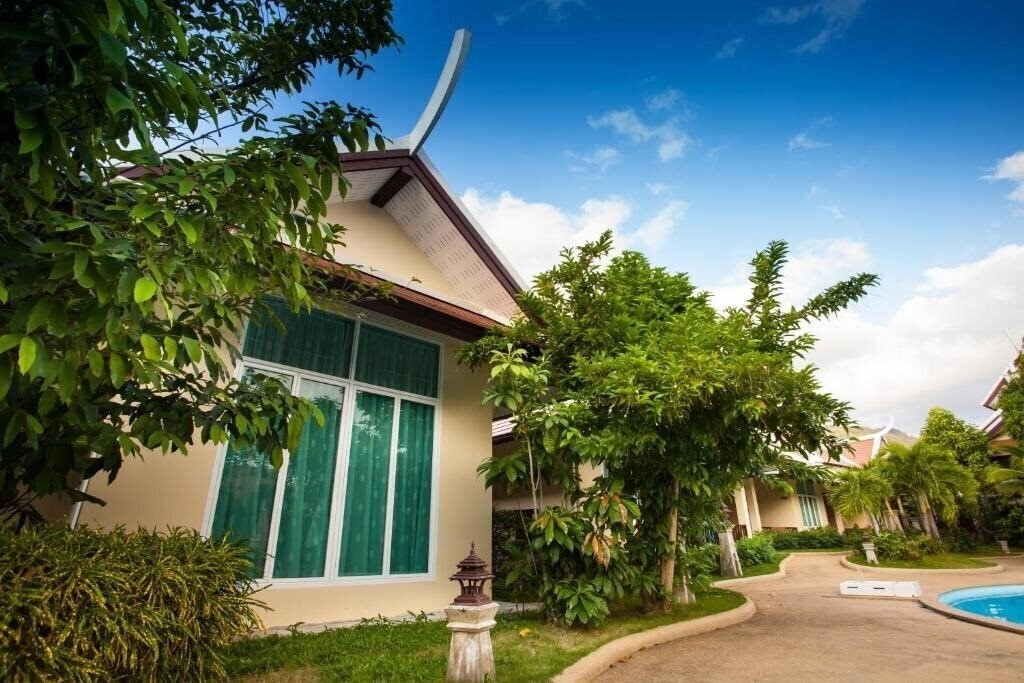 Панорама Pattra Vill Resort 4*