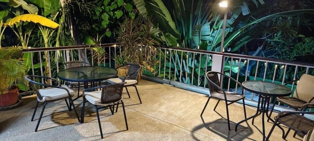 Апартаменты Samui Pink House 3*