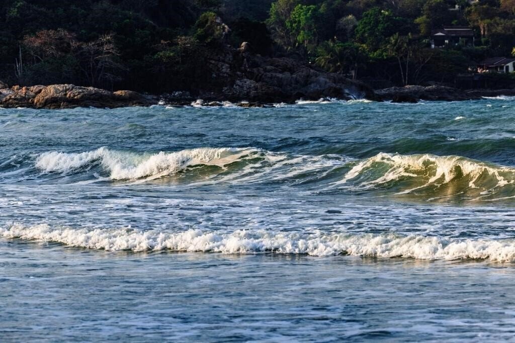 Територія Bay Beach Resort Samui 3*