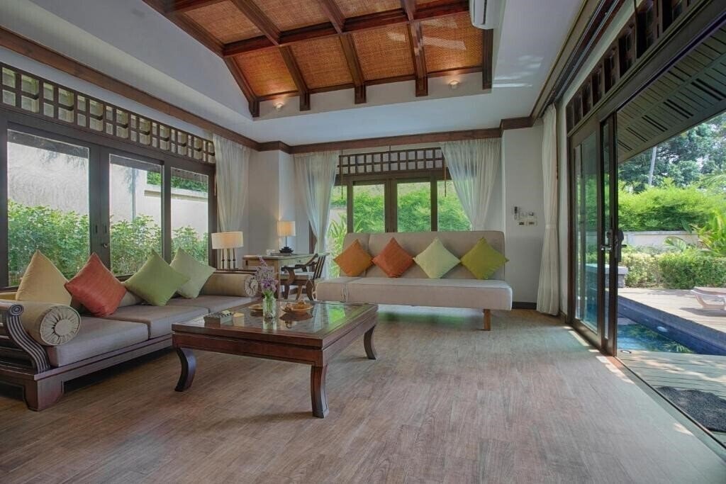 Апартаменты Nora Beach Resort & SPA 4*