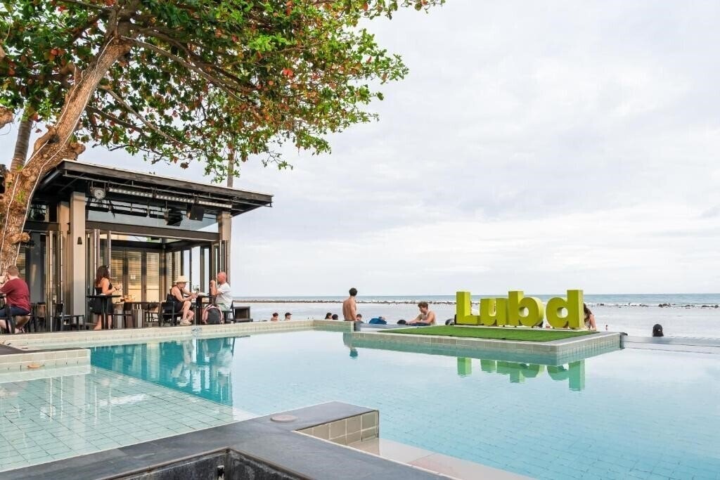 Отель Lub D Koh Samui Chaweng Beach 4*