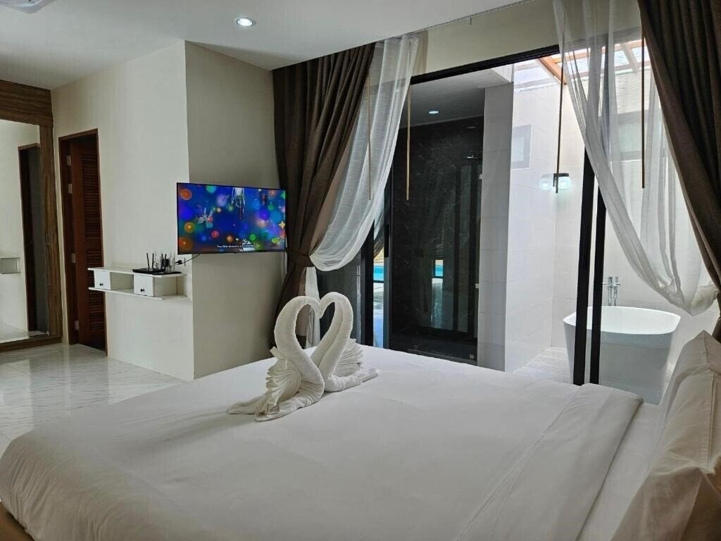 Вид Baan First Pool Villa 5*