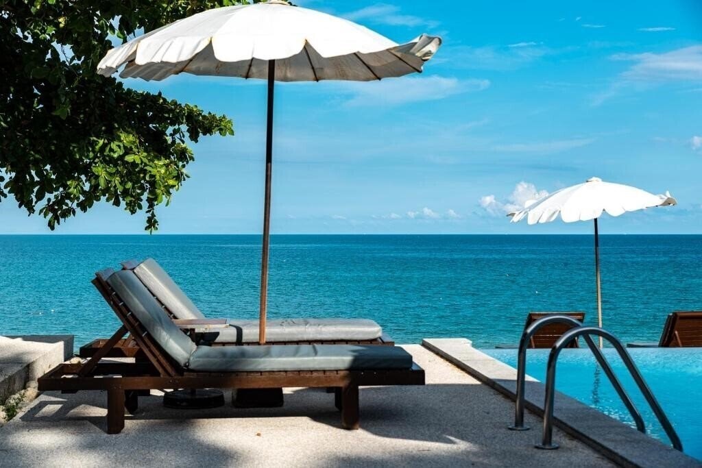 Територія Hive Hotel 3*