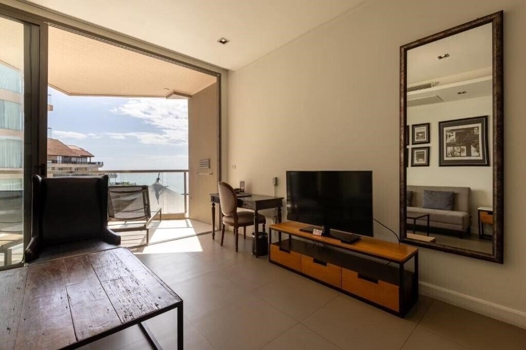 Панорама Modus Pattaya Resort 4*