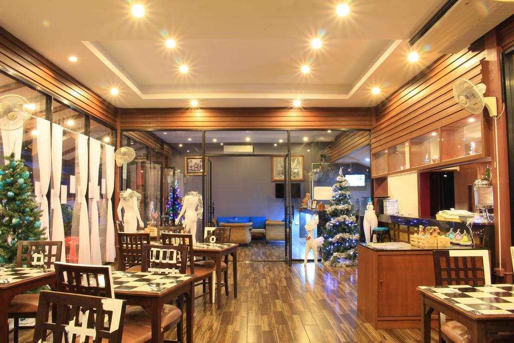 Панорама The Beach Garden Resort 3*