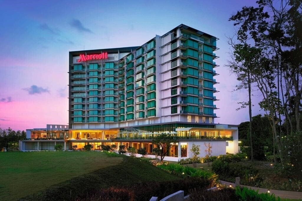 Территория Marriott Rayong 4*