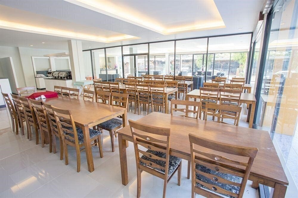 Апартаменти R-Con Mansion 2*