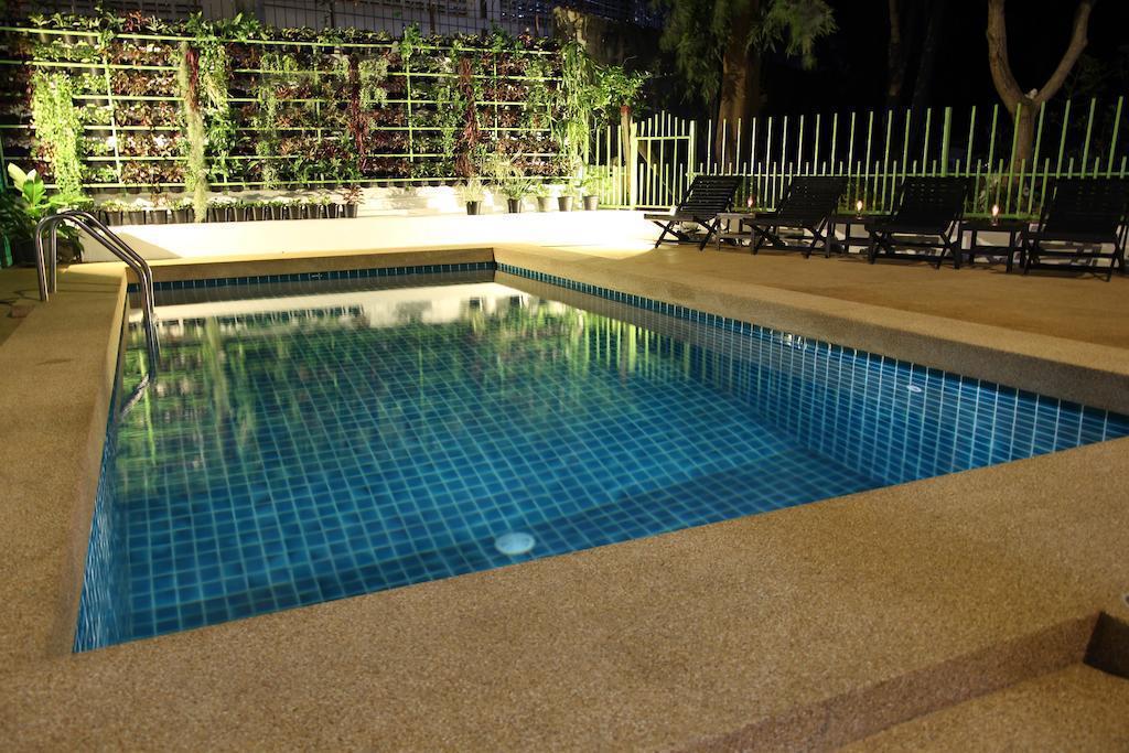 Апартаменти Wiz Hotel 3*