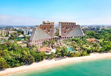 Отель Phi Phi Erawan Palms Resort 3*