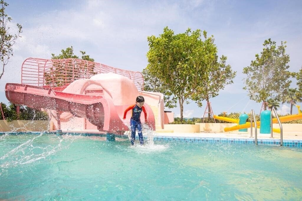 Фото Holiday Inn Pattaya 4*