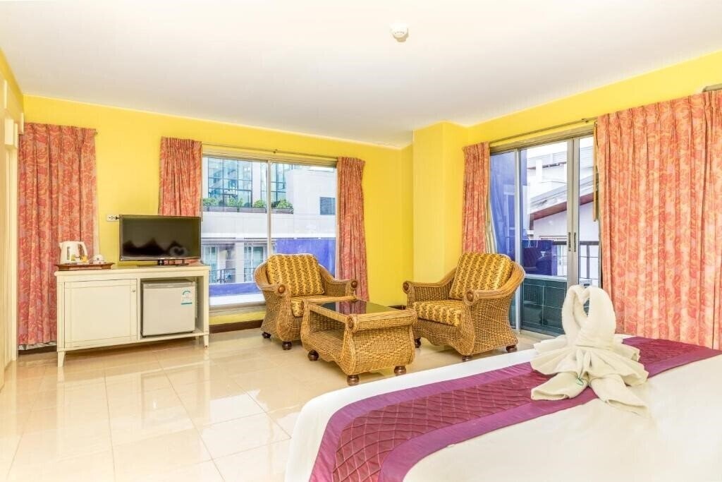 Вид Eastiny Residence Hotel 3*