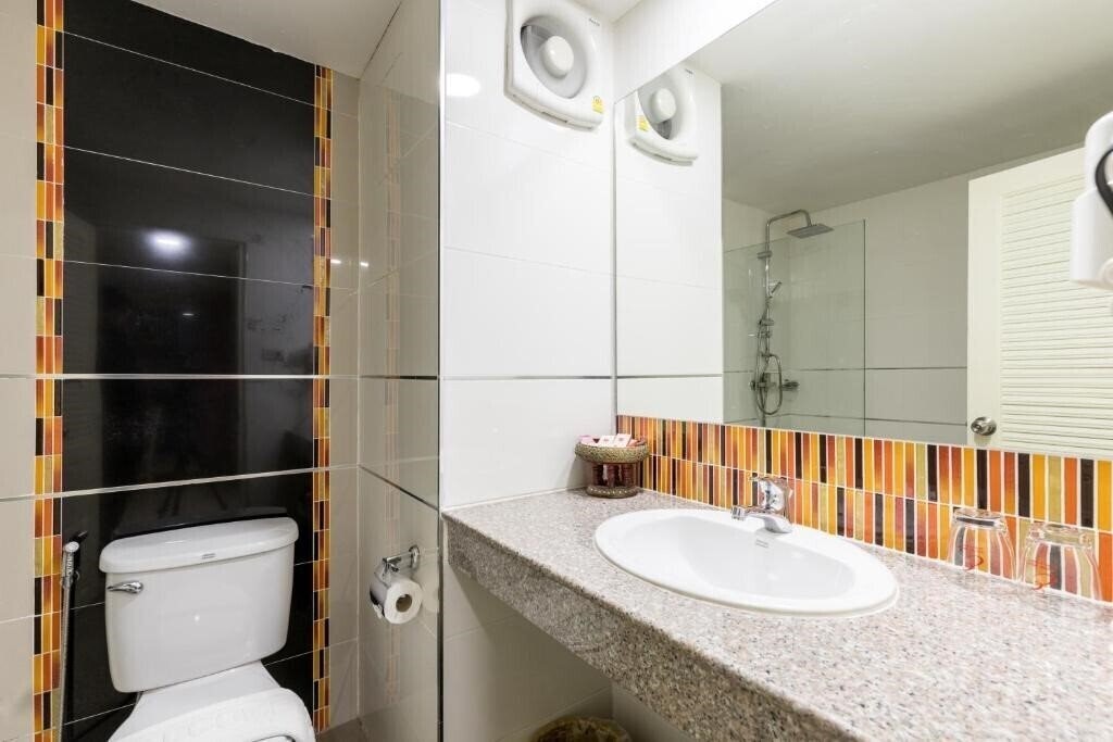 Апартаменты Eastiny Residence Hotel 3*