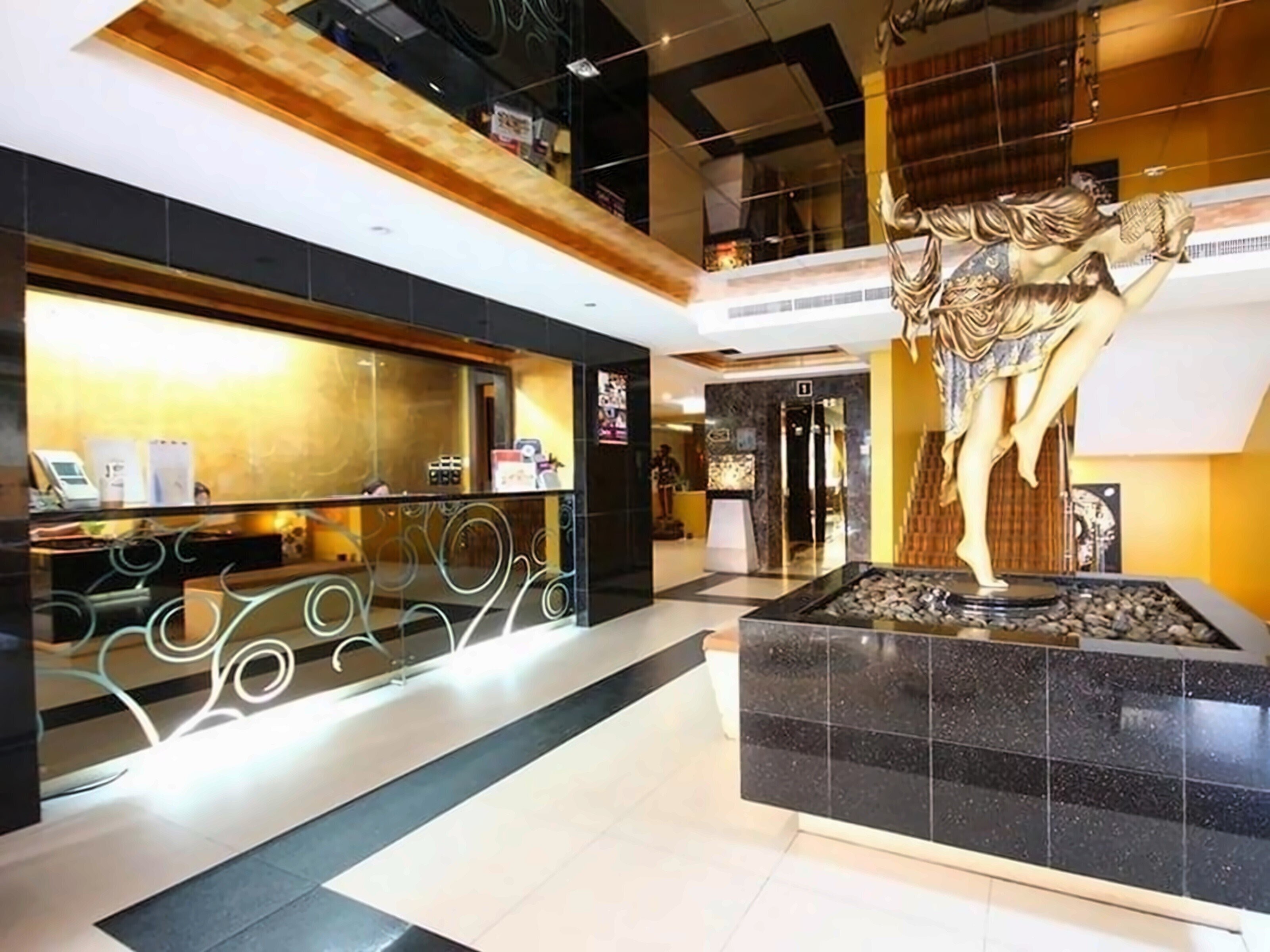 Панорама Nova Gold Hotel 4*