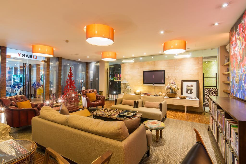 Вид Baboona Beach Front Living 3*