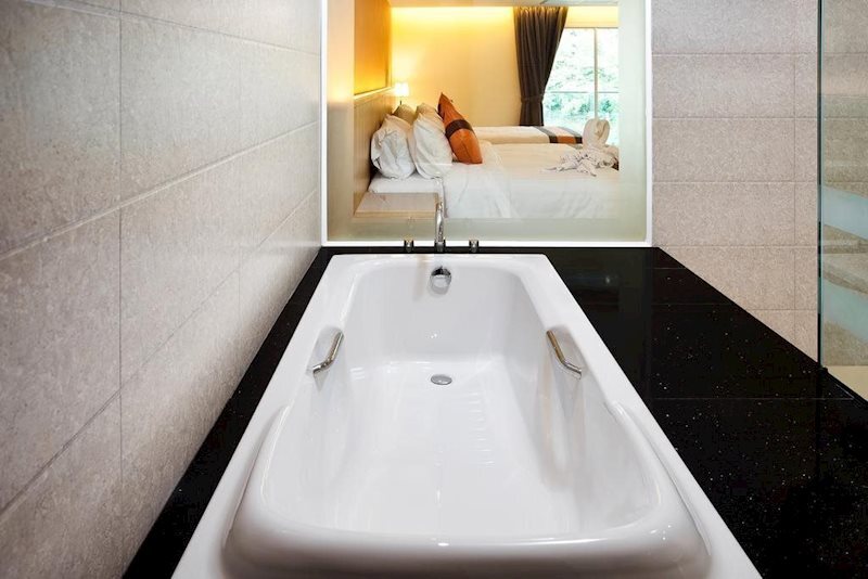 Апартаменти Balihai Bay Hotel 3*