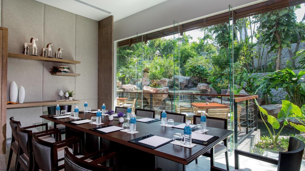 Территория Intercontinental Pattaya Resort 5*