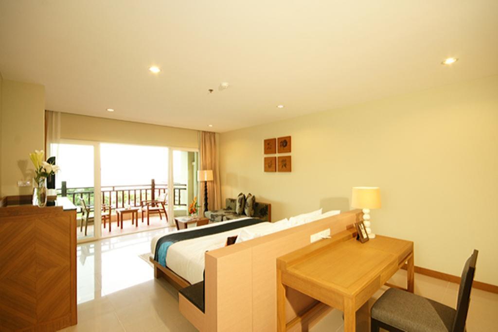 Панорама Heritage Pattaya Beach Resort (ex. Grand Heritage Beach Resort & Spa) 4*