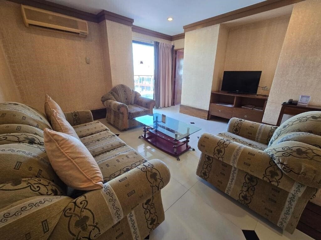 Вид Mike Beach Resort 3*