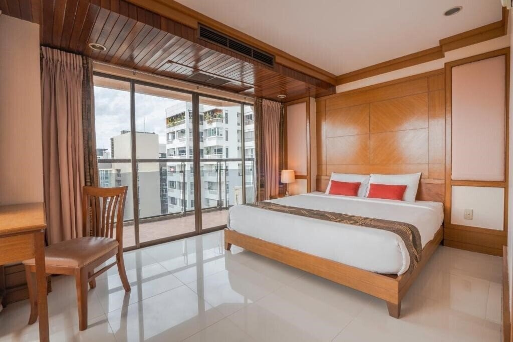 Апартаменты Mike Beach Resort 3*