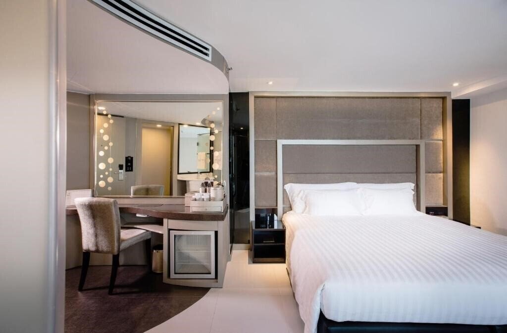 Апартаменты Centara Azure Hotel Pattaya 4*