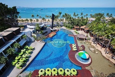 Отель Phi Phi Erawan Palms Resort 3*