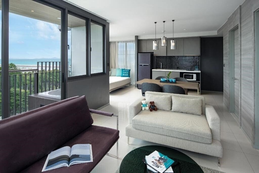 Территория X2 Vibe Pattaya Seaphere Residence 4*