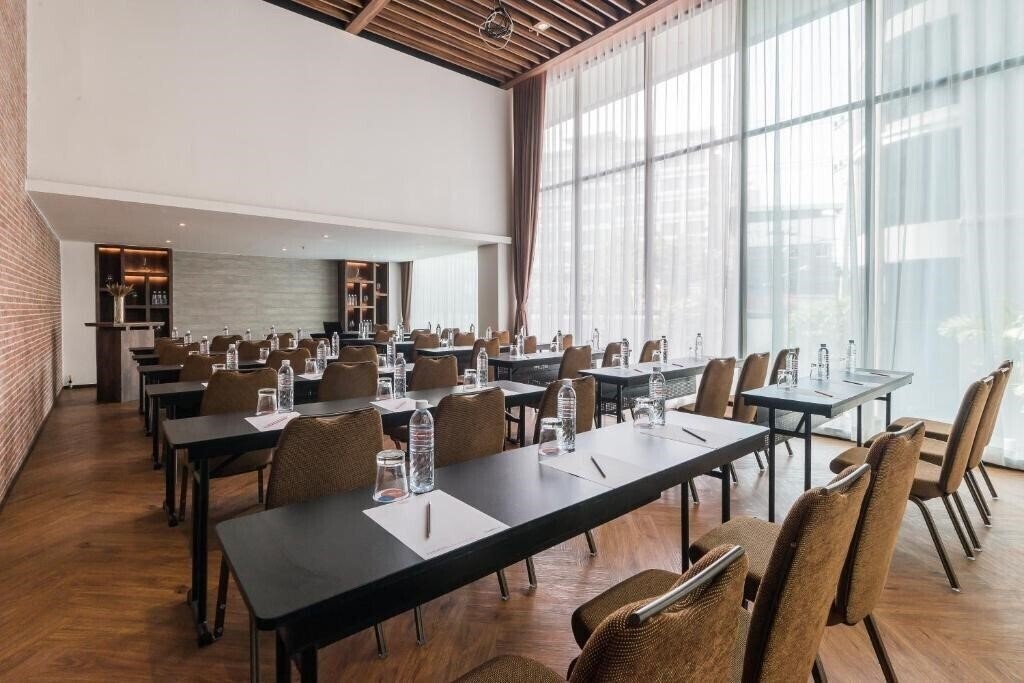 Територія Citrus Grande Hotel Bali Hai Wing 4*