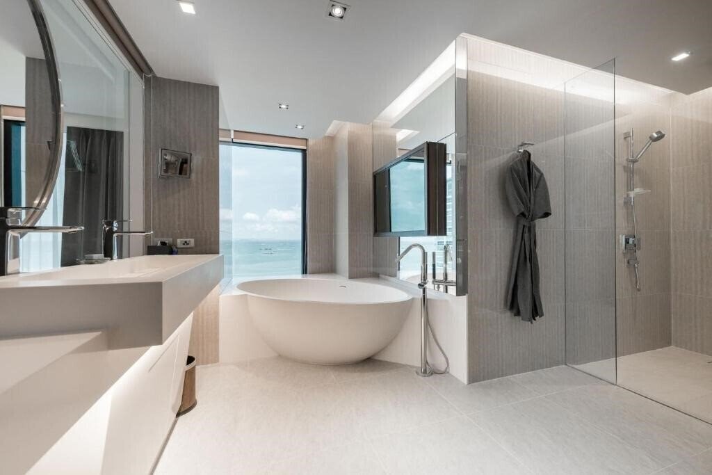 Фотография Mytt Hotel Pattaya 5*