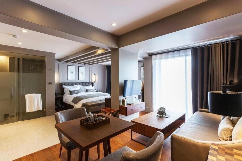 Панорама Marine Beach Hotel Pattaya 4*