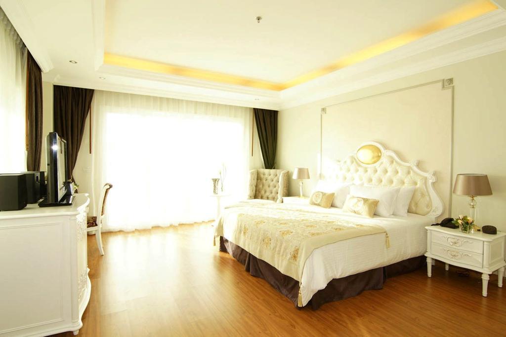 Фото Miracle Suite 4*