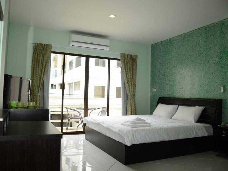Фото Emerald Jomtien Beach (ex. Orient By Sofi) 2*