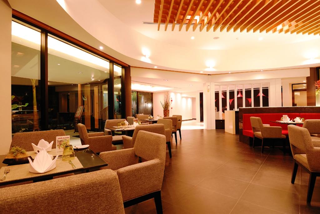 Апартаменты Long Beach Pavilion 4*