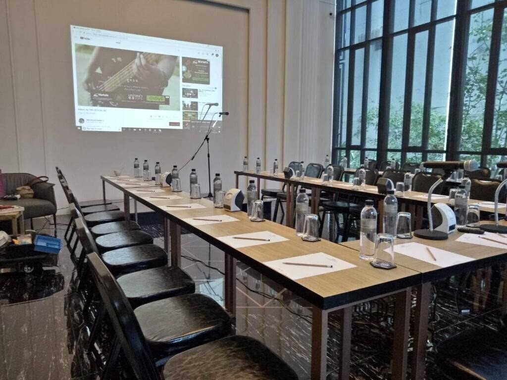 Апартаменти Chezzotel Pattaya 4*