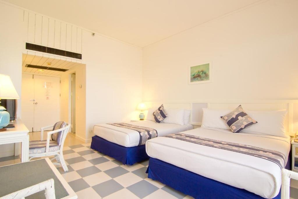 Вид Ambassador City Garden Wing 3*