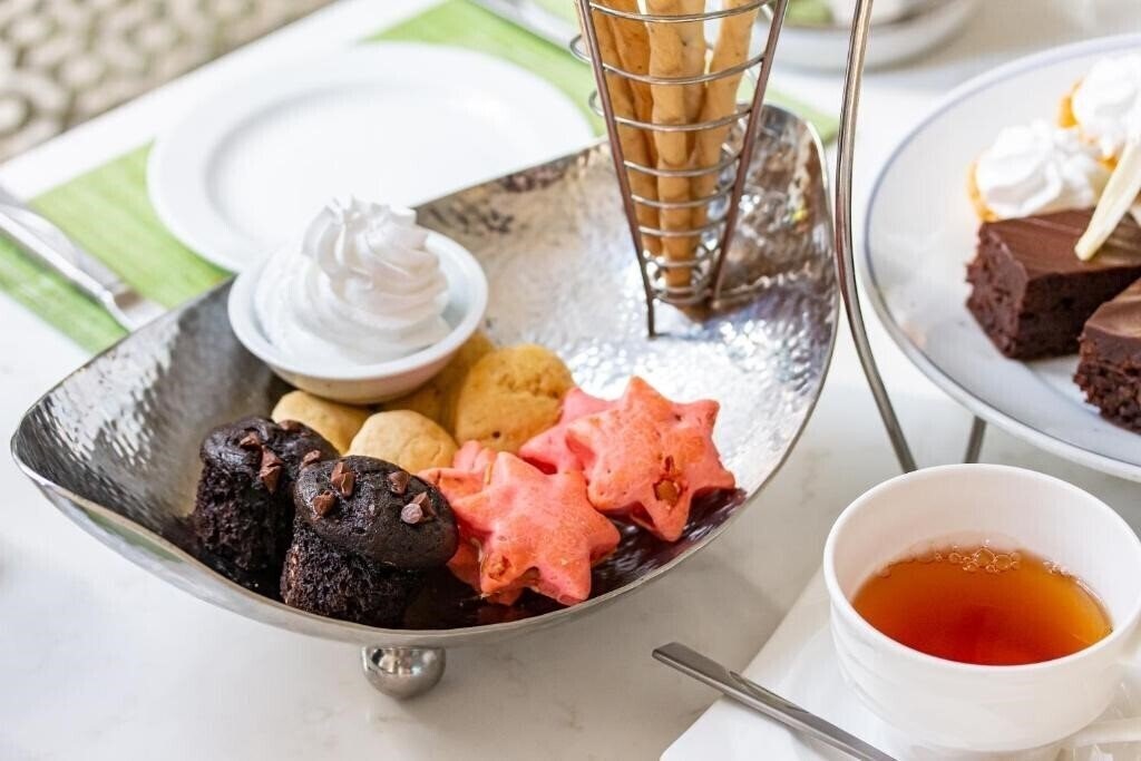 Территория Dusit Thani Pattaya 5*