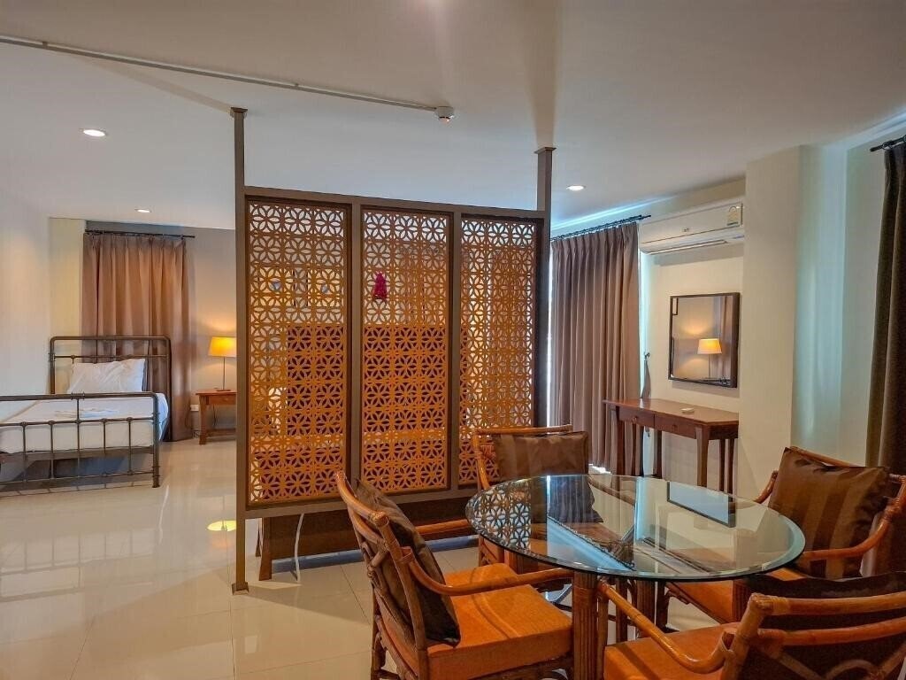 Фото The Hideaway Resort Pattaya 3*