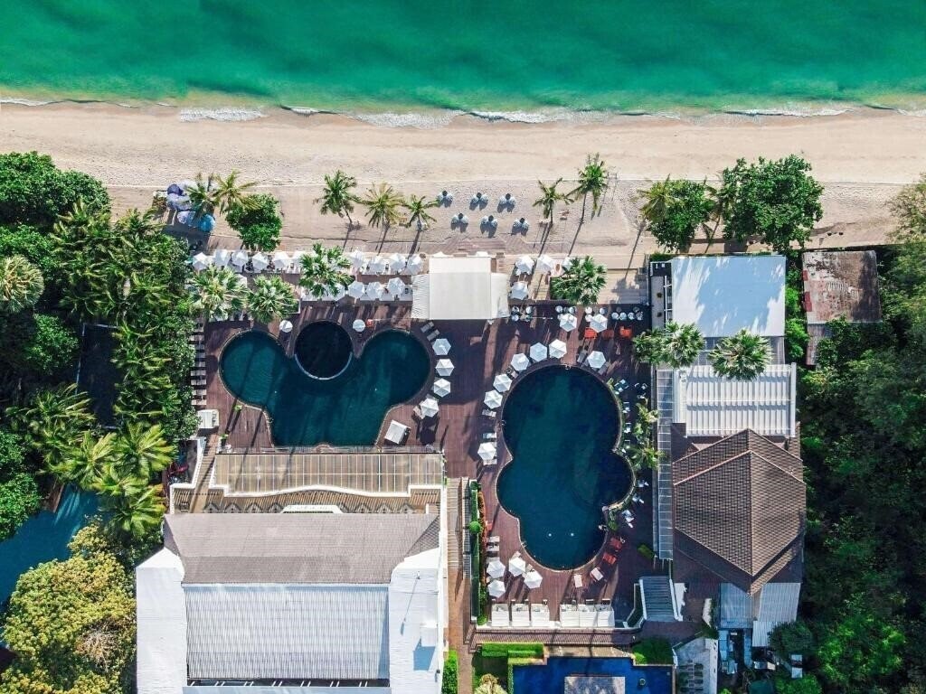 Панорама Pullman Pattaya Hotel G (ex. Pullman Pattaya Aisawan) 5*