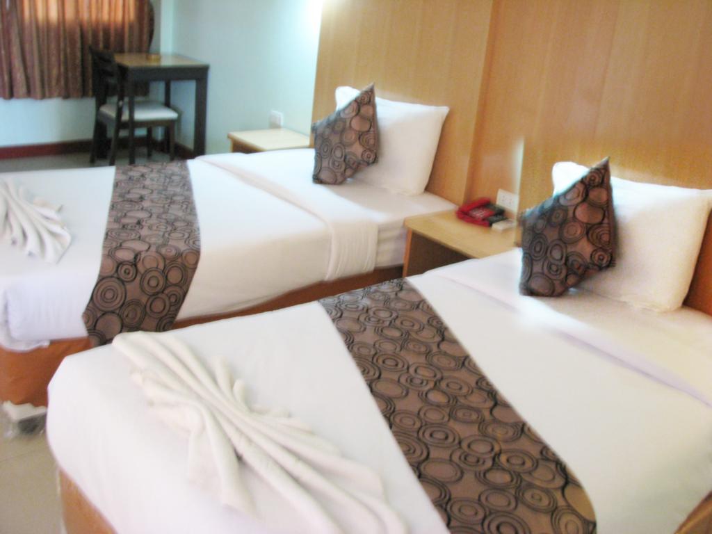 Фото Siam Platinum Pattaya Hotel 3*